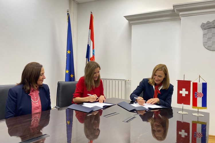 Slika /slike/Vijesti/2025/11 studeni/palijativa/II. Svicarski doprinos (6).jpeg